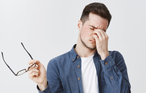 How Could IPL (Intense Pulsed Light) Help Your Dry Eye?