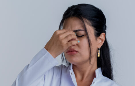 Does dry eye go itself, or is any specific treatment required?